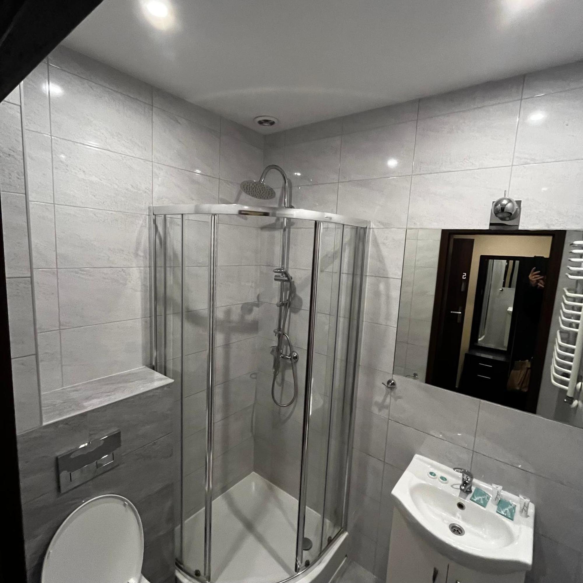 Valda House Hotel Rybie Buitenkant foto