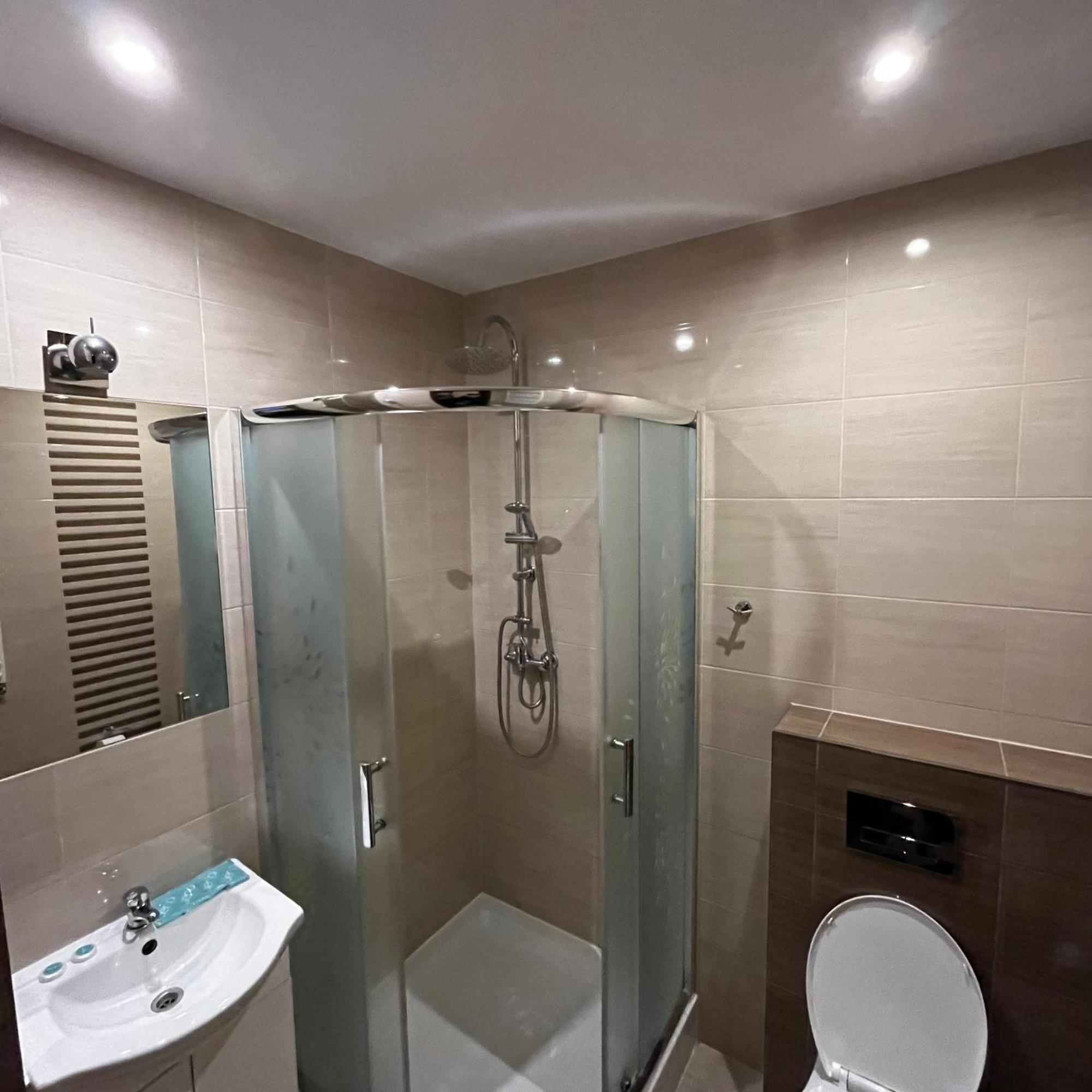 Valda House Hotel Rybie Buitenkant foto